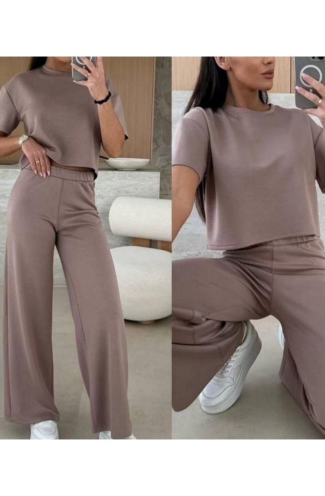 γυναικείο σετ φόρμες