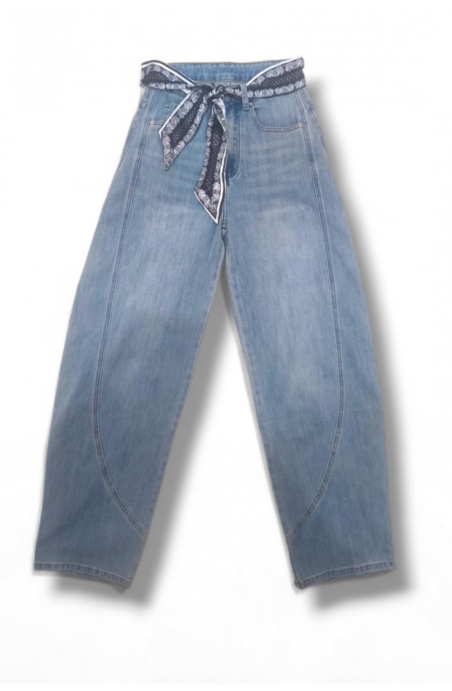 Γυναικείο τζιν παντελόνι με υφασμάτινη ζώνη